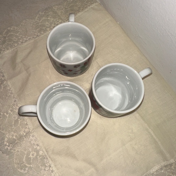 Christmas Holiday Stacking Mugs - Set of 3 - SY Japan Cups Coffee - Picture 3 of 4